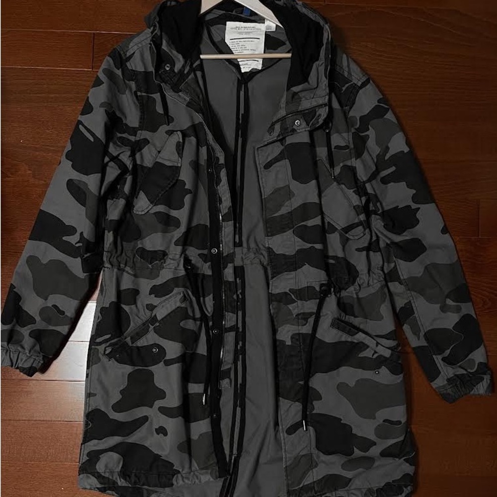 H&M trench jacket size large